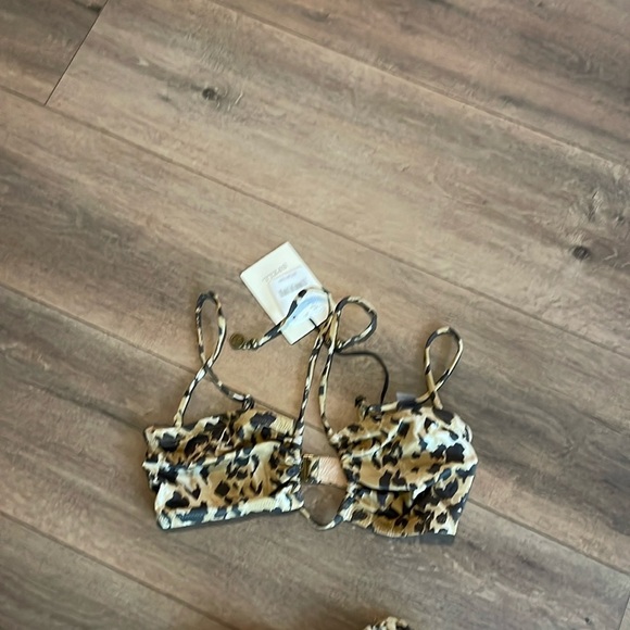 SPELL Belle Mare Bikini Set- XS - Picture 5 of 11